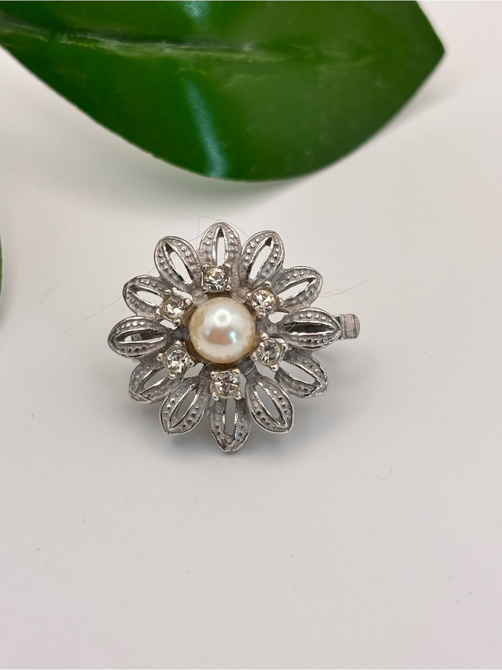Vintage 925 Sterling Silver Freshwater Pearl & Stone pendant